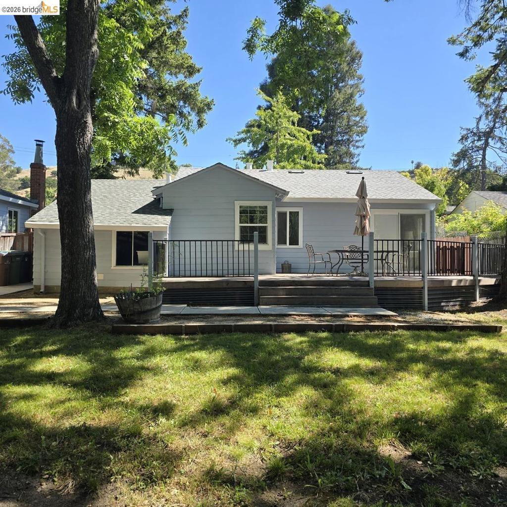 241 Humboldt St Property Photo 28