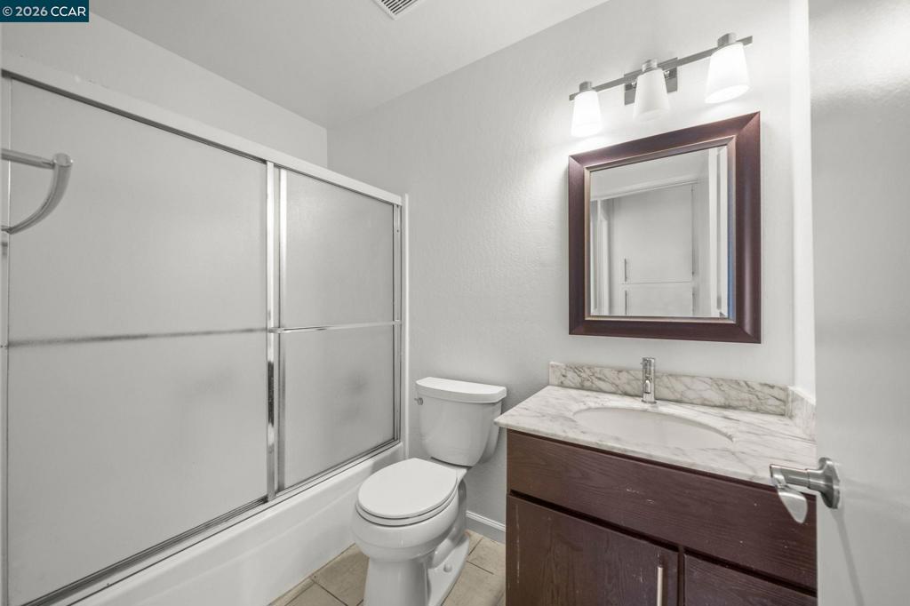 5460 Concord Blvd B8 Property Photo 14