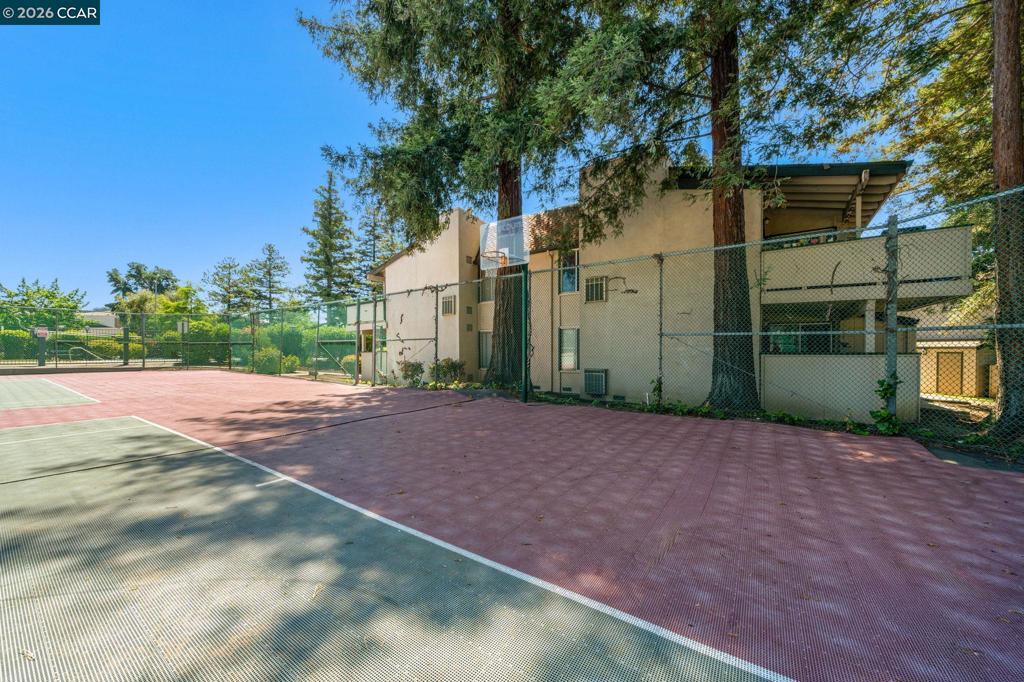 5460 Concord Blvd B8 Property Photo 22