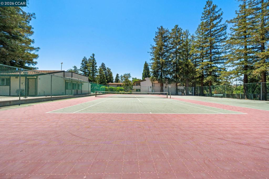 5460 Concord Blvd B8 Property Photo 25