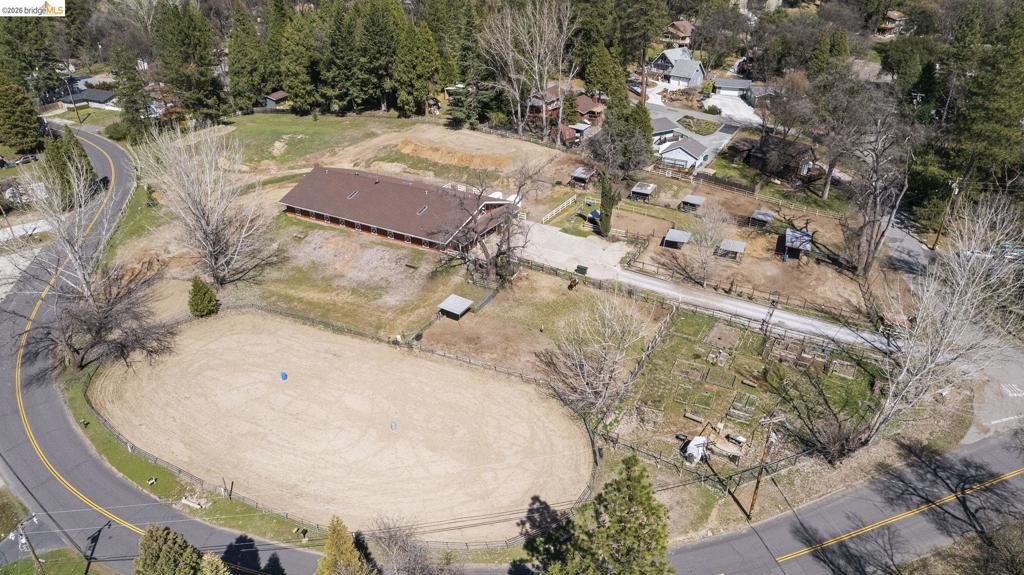 21787 Crystal Lake Dr Property Photo 45