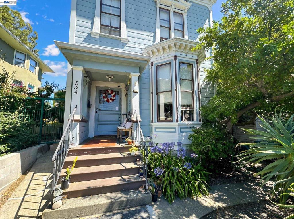 834 Georgia St Property Photo 6
