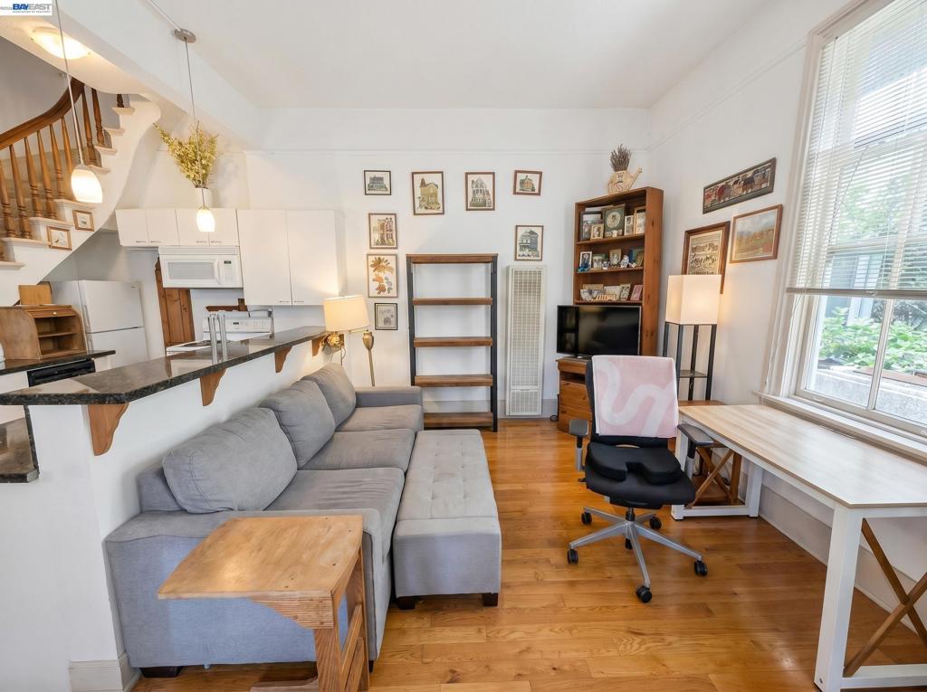 834 Georgia St Property Photo 10