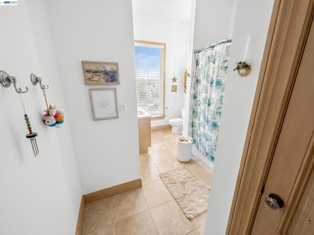 834 Georgia St Property Photo 12