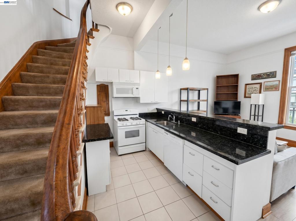 834 Georgia St Property Photo 17