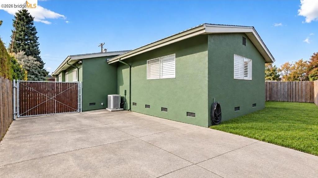 310 Melven Property Photo 13