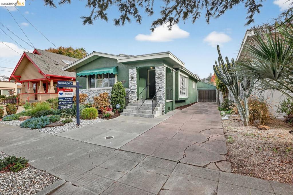 310 Melven Property Photo 29