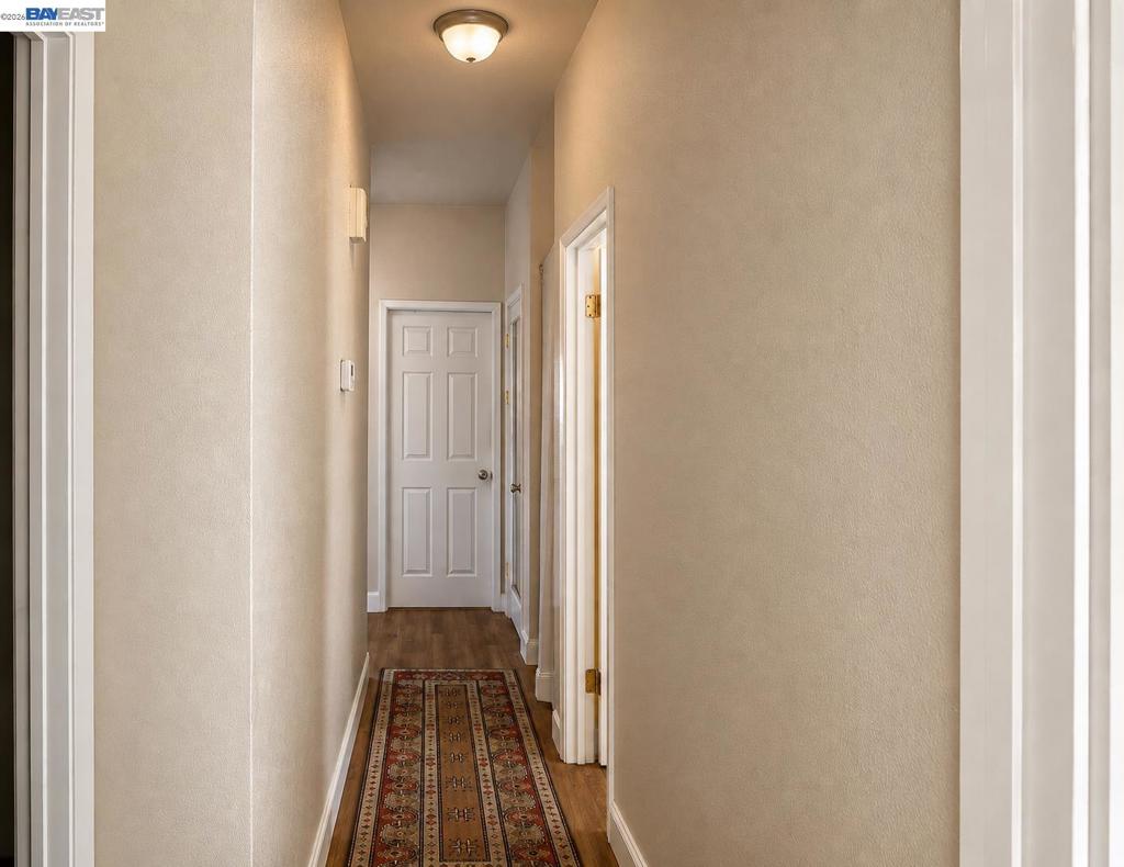3338 San Leandro St Property Photo 11
