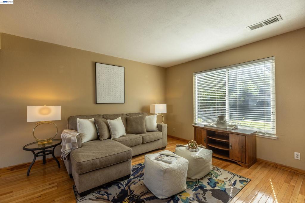 3734 Carrigan Cmn Property Photo 11