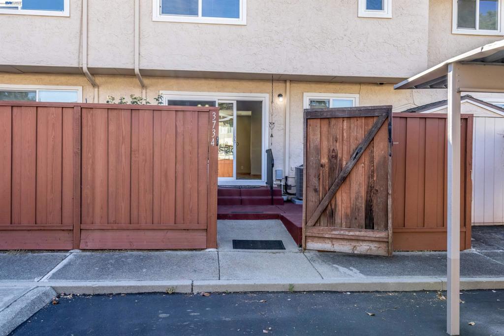 3734 Carrigan Cmn Property Photo 29