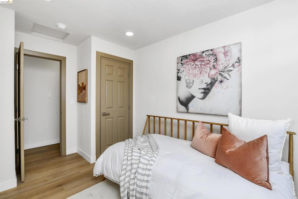 263 Morello Avenue Property Photo 11