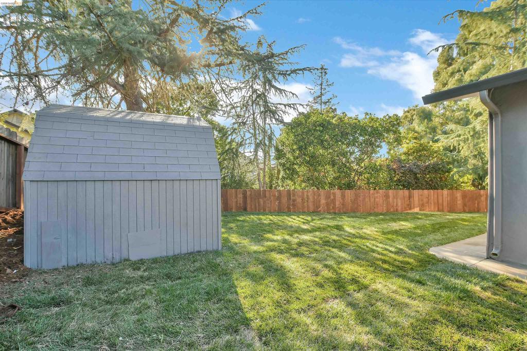 263 Morello Avenue Property Photo 17