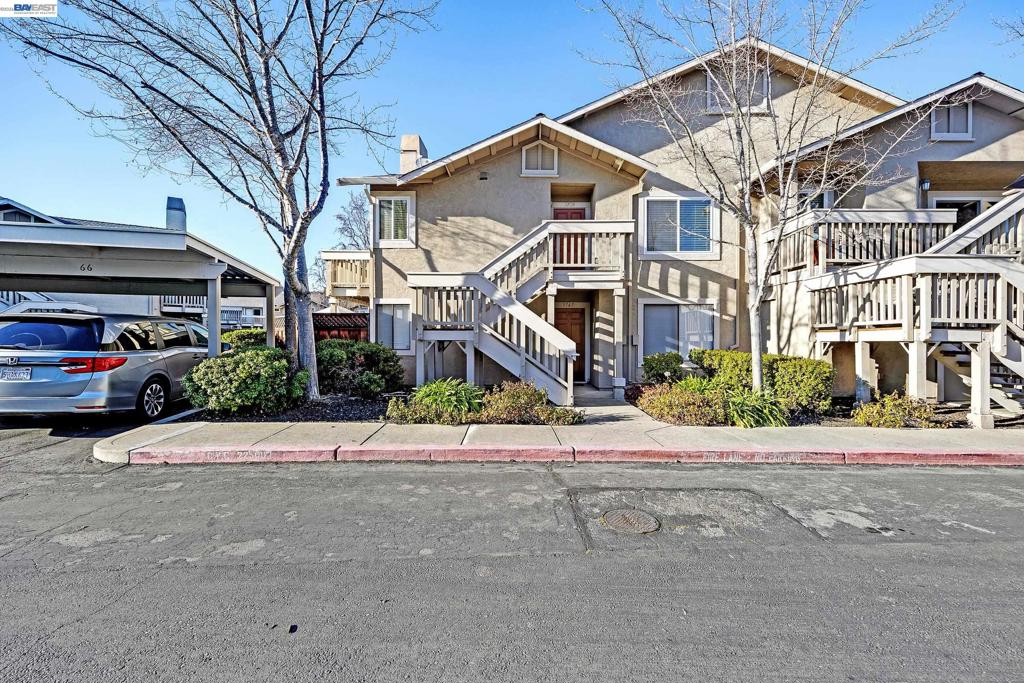 3769 Crow Canyon Rd Property Photo 4