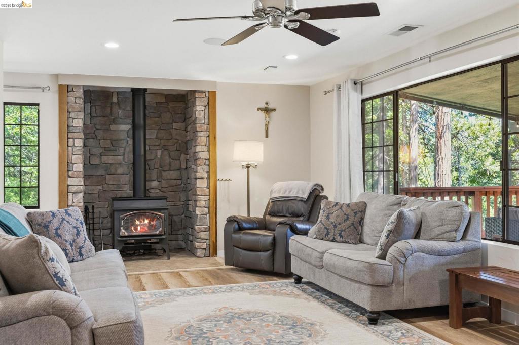 24882 Bottini Apple Ranch Rd Property Photo 14