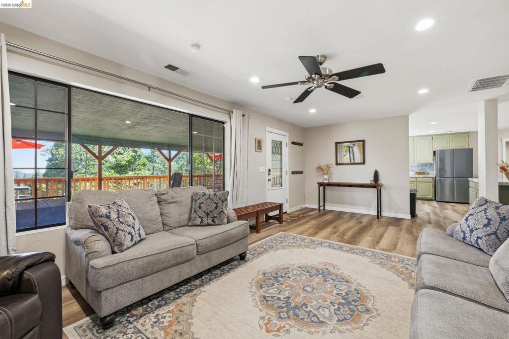 24882 Bottini Apple Ranch Rd Property Photo 16