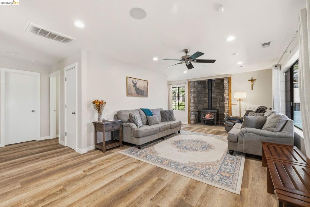 24882 Bottini Apple Ranch Rd Property Photo 17