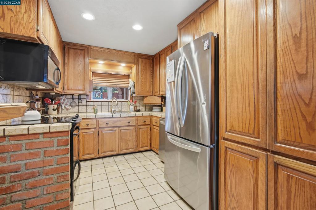 5249 Olive Dr. Property Photo 24