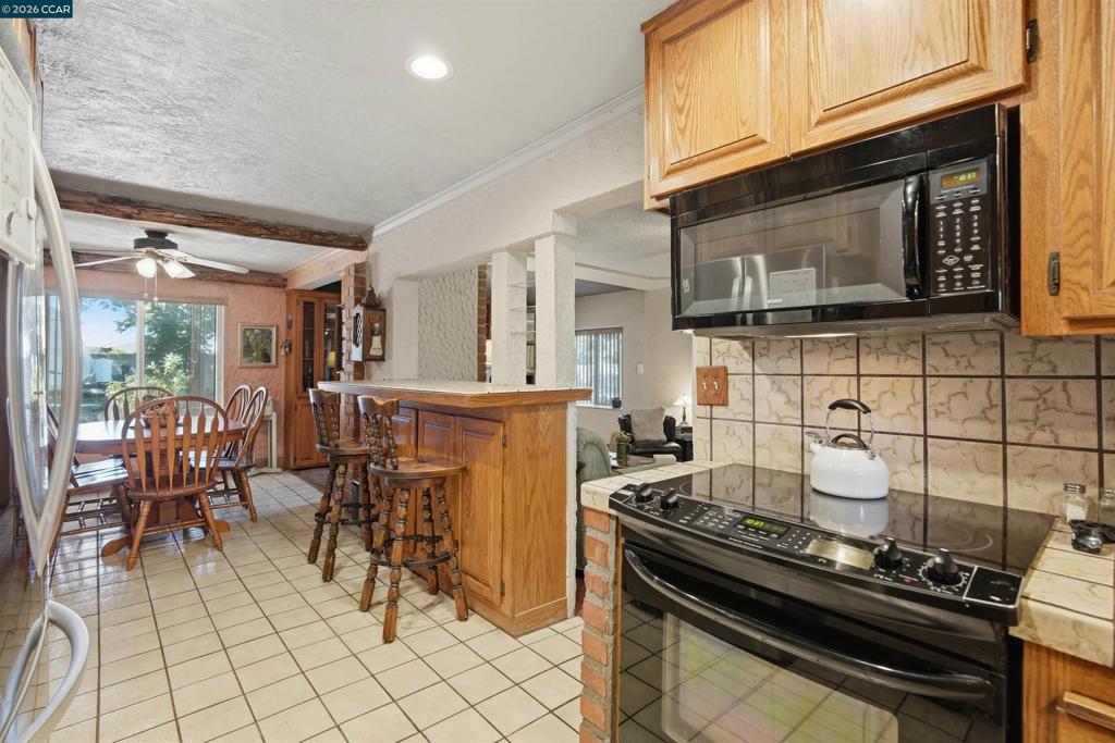 5249 Olive Dr. Property Photo 25