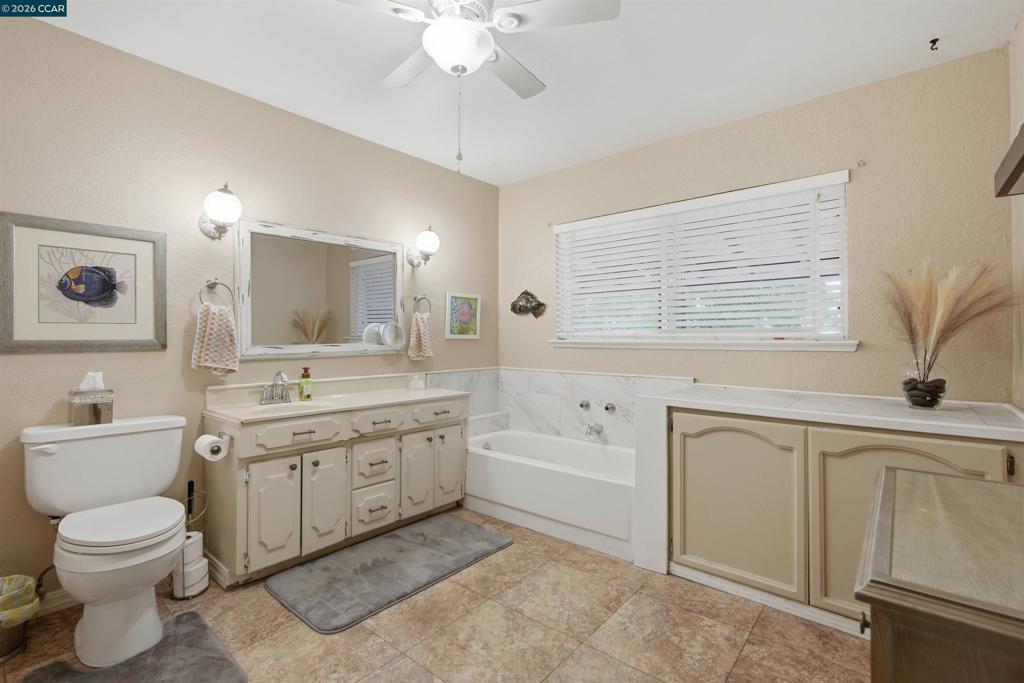 5249 Olive Dr. Property Photo 38