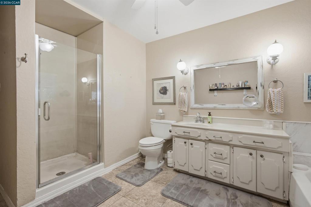 5249 Olive Dr. Property Photo 39