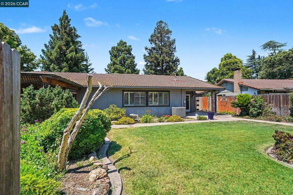 2356 Golden Bear Circle Property Photo 27