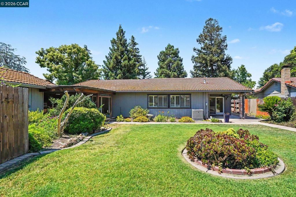 2356 Golden Bear Circle Property Photo 28