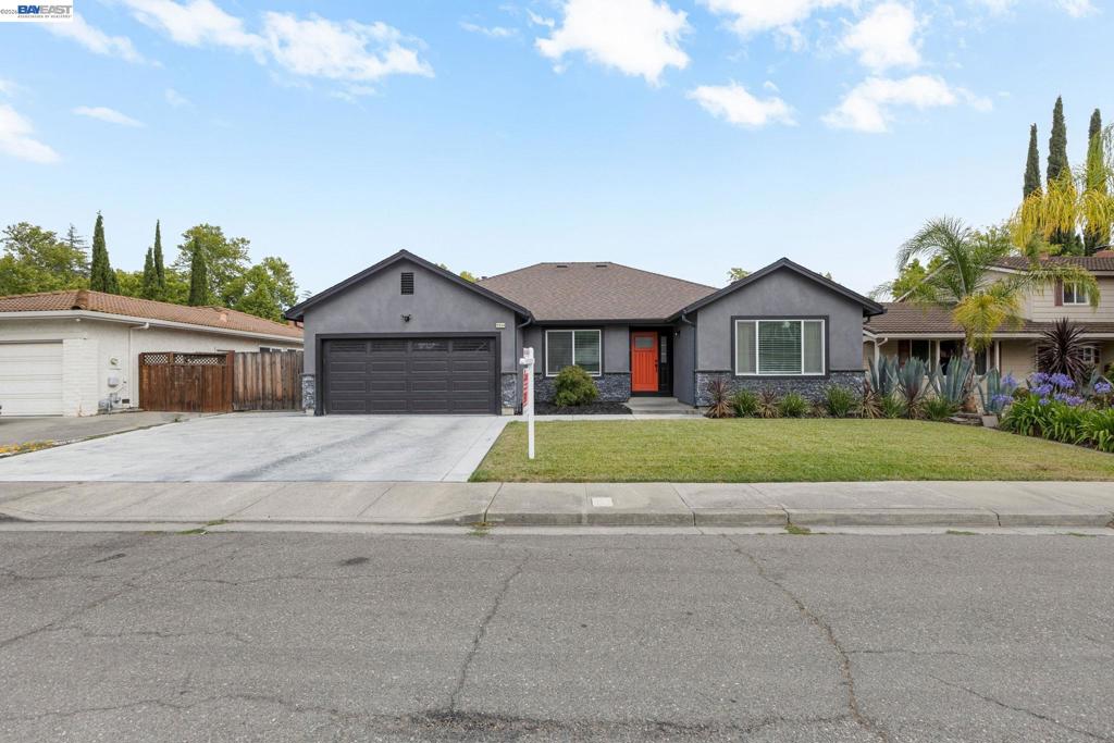 5514 Paseo Navarro Property Photo 62