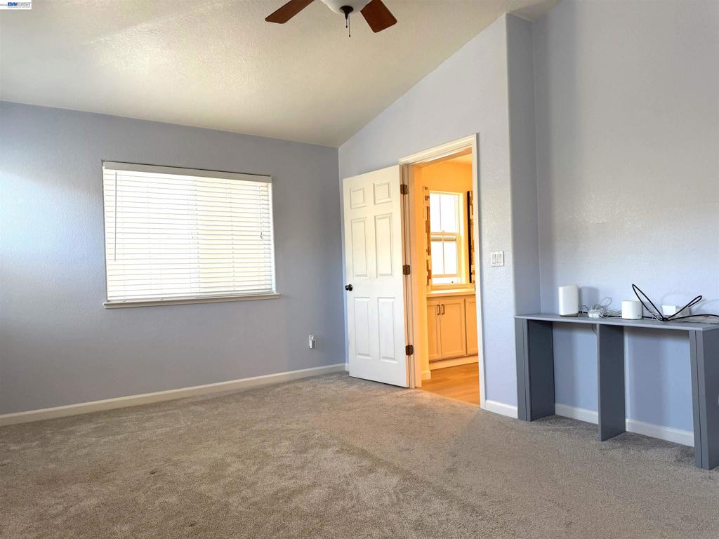 1116 Cunningham St Property Photo 19