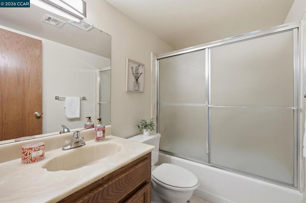 4805 Clayton Rd 12 Property Photo 21