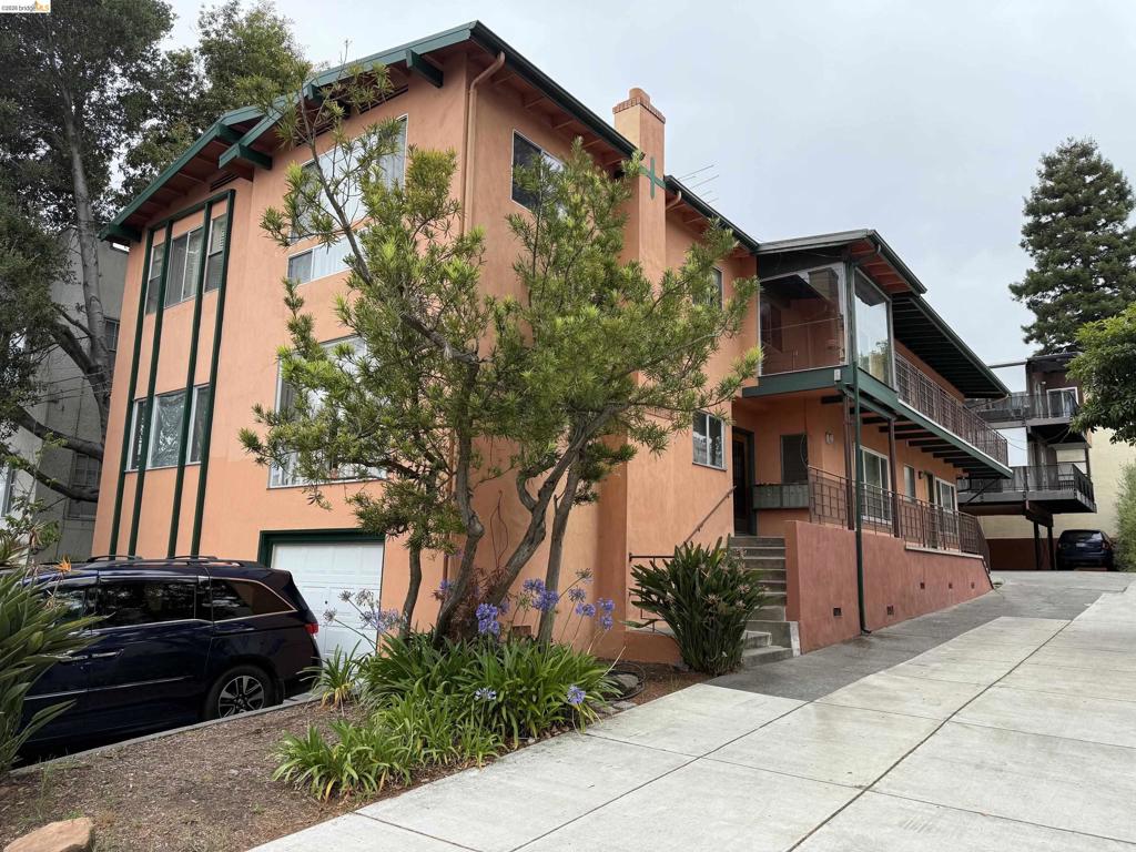 1671 Arch Property Photo 1