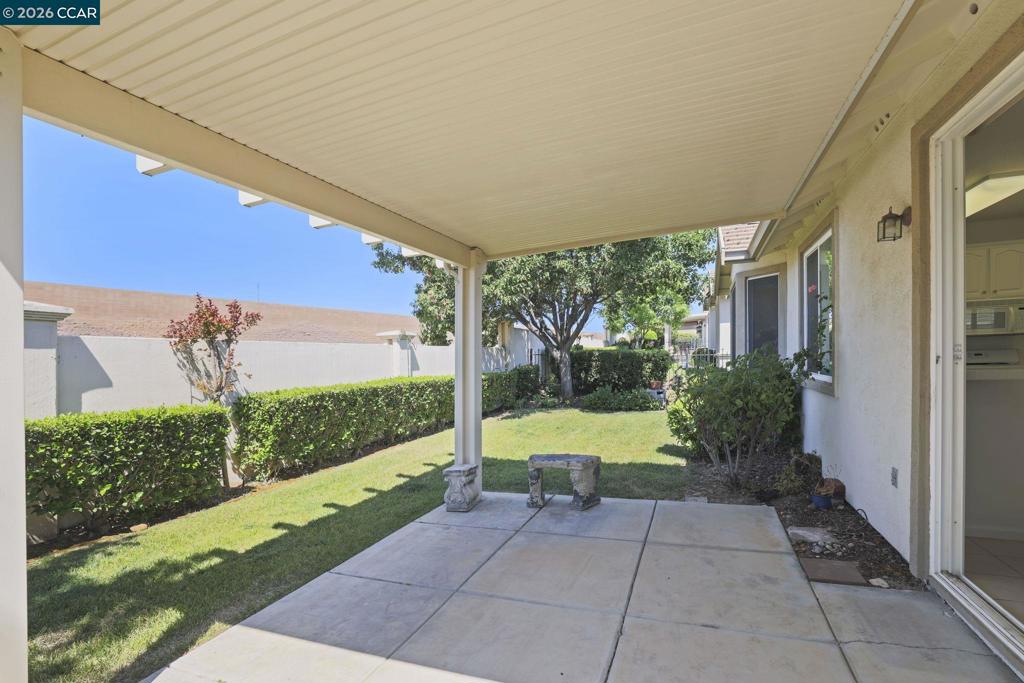1637 Regent Dr Property Photo 20