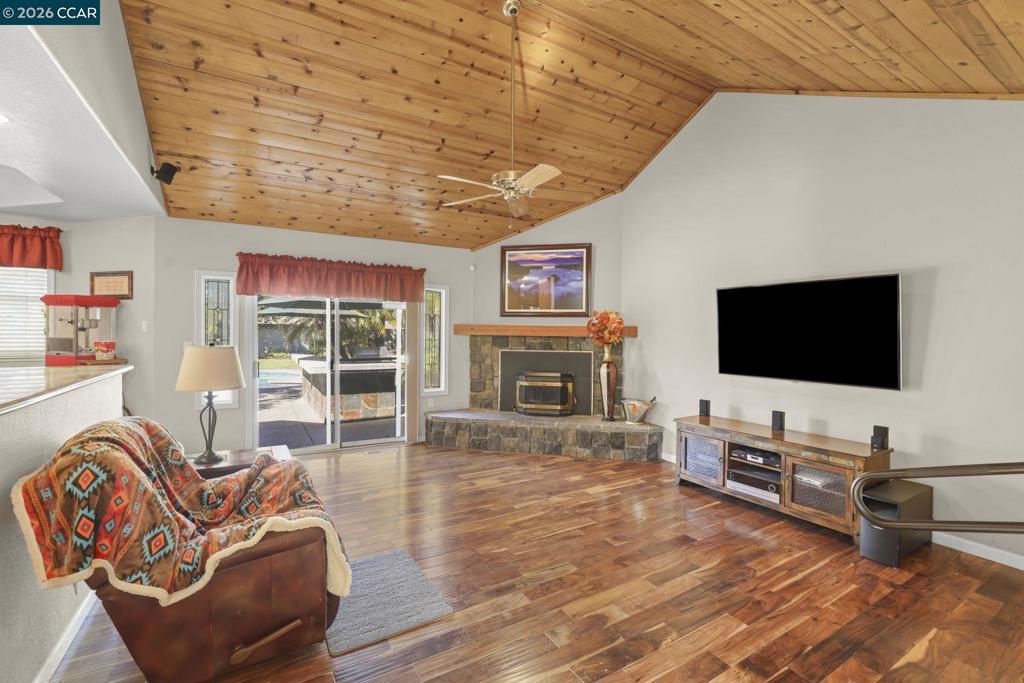 4321 Gold Run Dr Property Photo 11