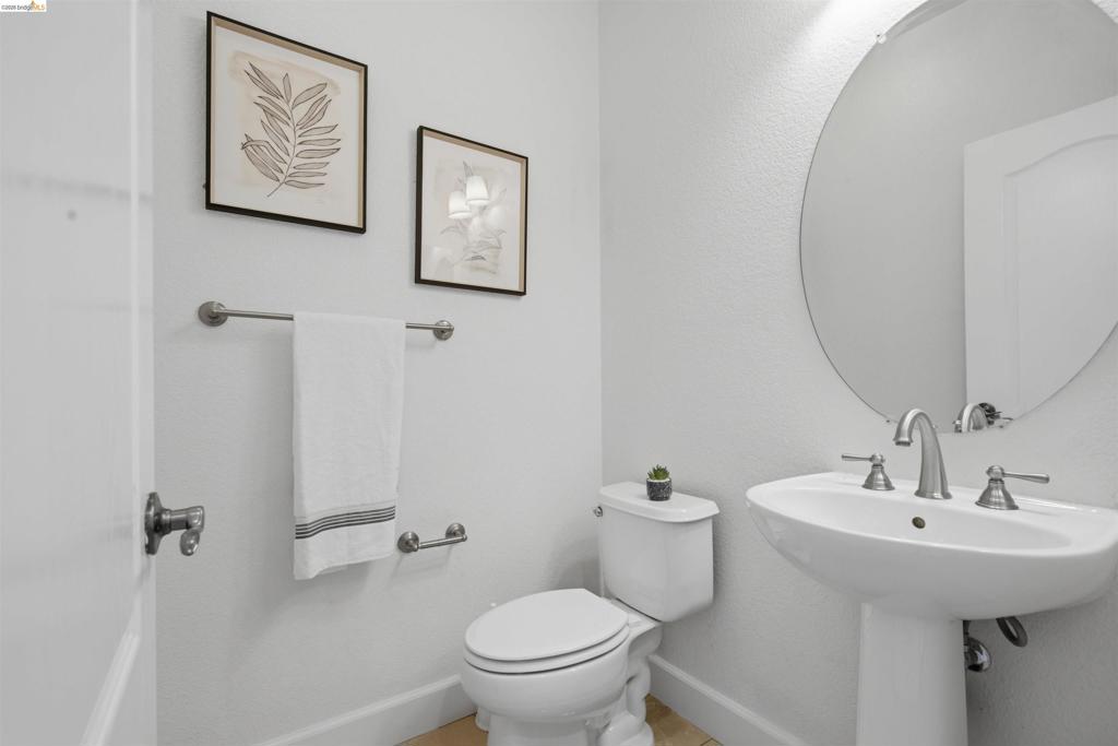 5217 Rainwood Way Property Photo 13