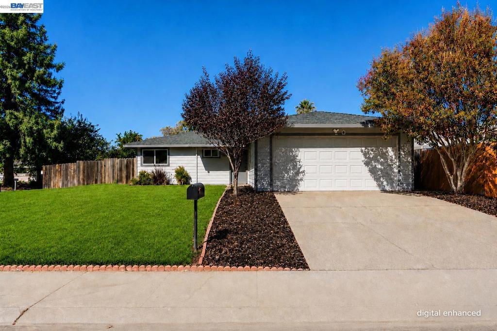 9901 Burline Street Property Photo 2