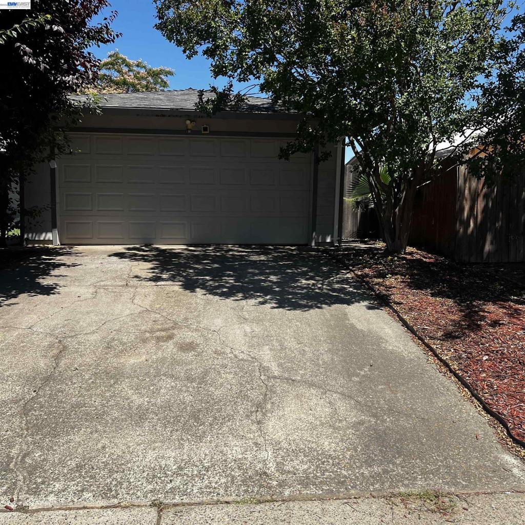 9901 Burline Street Property Photo 16