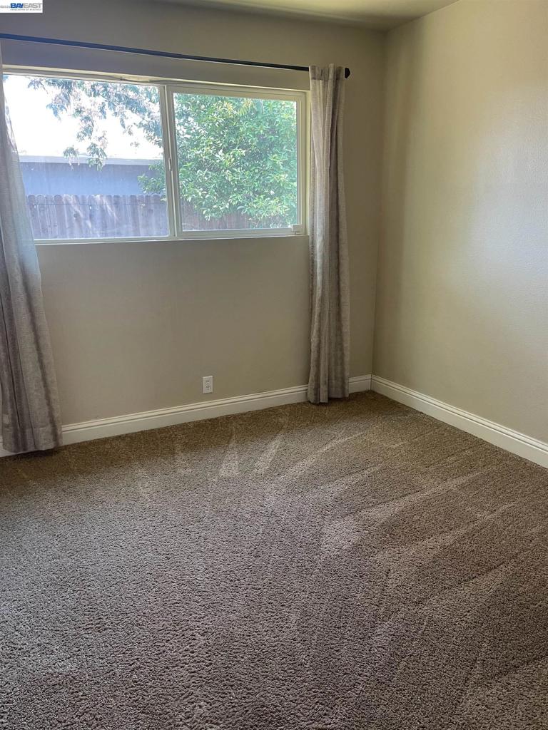 9901 Burline Street Property Photo 28