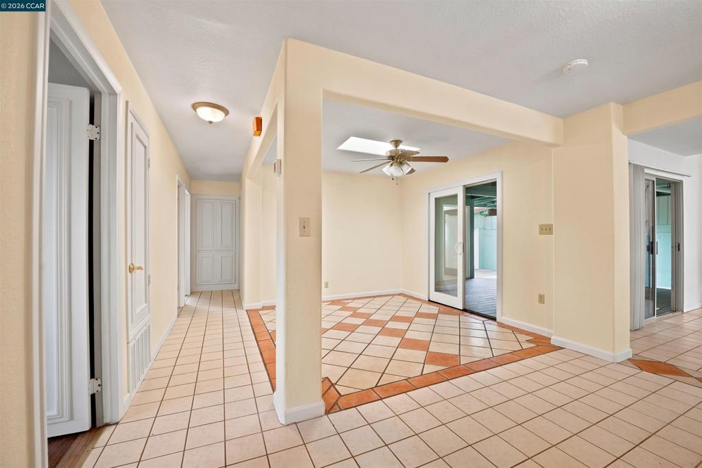 306 Winchester St Property Photo 16