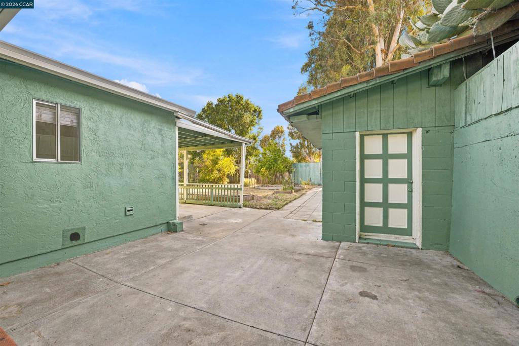306 Winchester St Property Photo 50