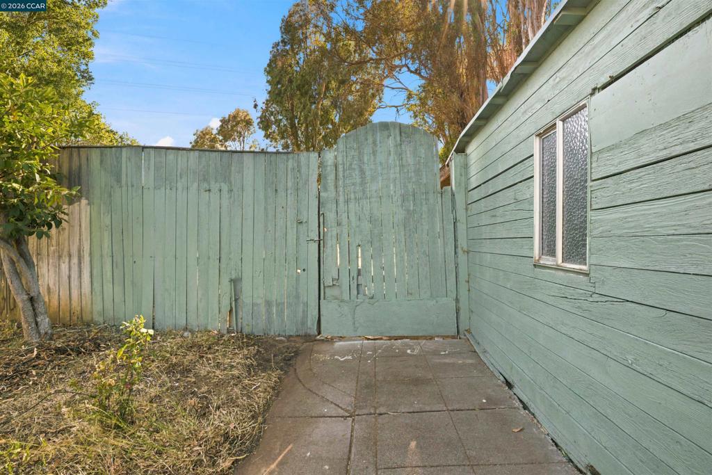 306 Winchester St Property Photo 53