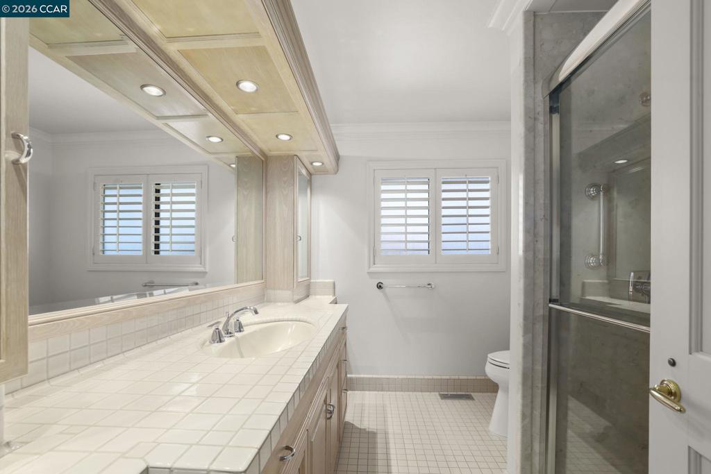 738 Mandarin Ln Property Photo 24