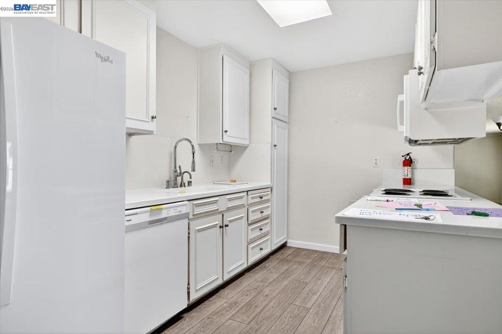 1912 Ptarmigan Dr 2 Property Photo 7
