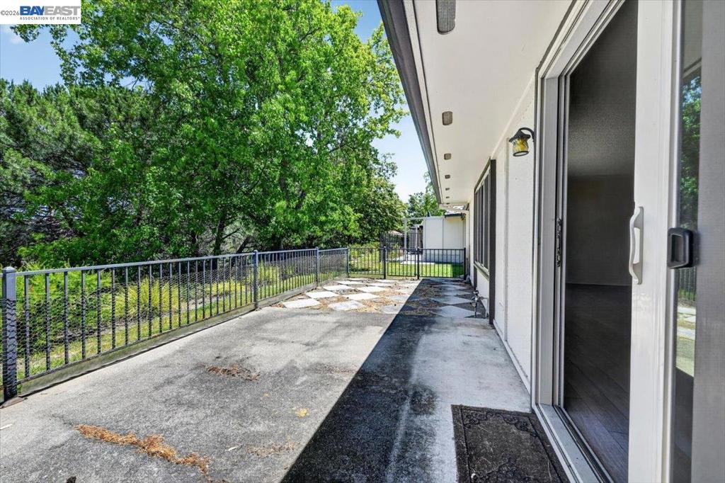 1912 Ptarmigan Dr 2 Property Photo 22