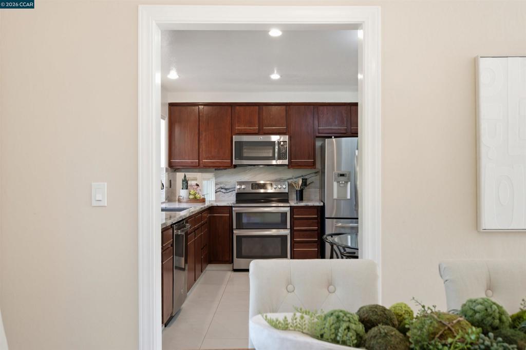 385 Century Circle Property Photo 11