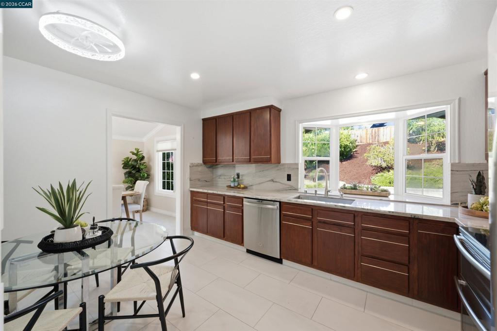 385 Century Circle Property Photo 13