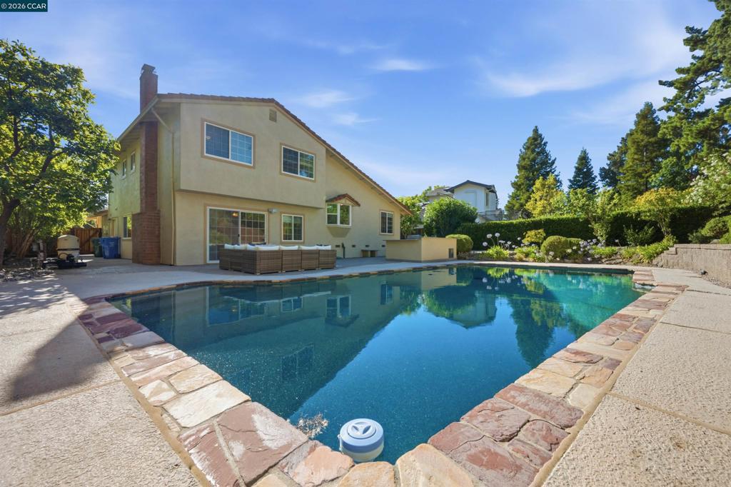 385 Century Circle Property Photo 36