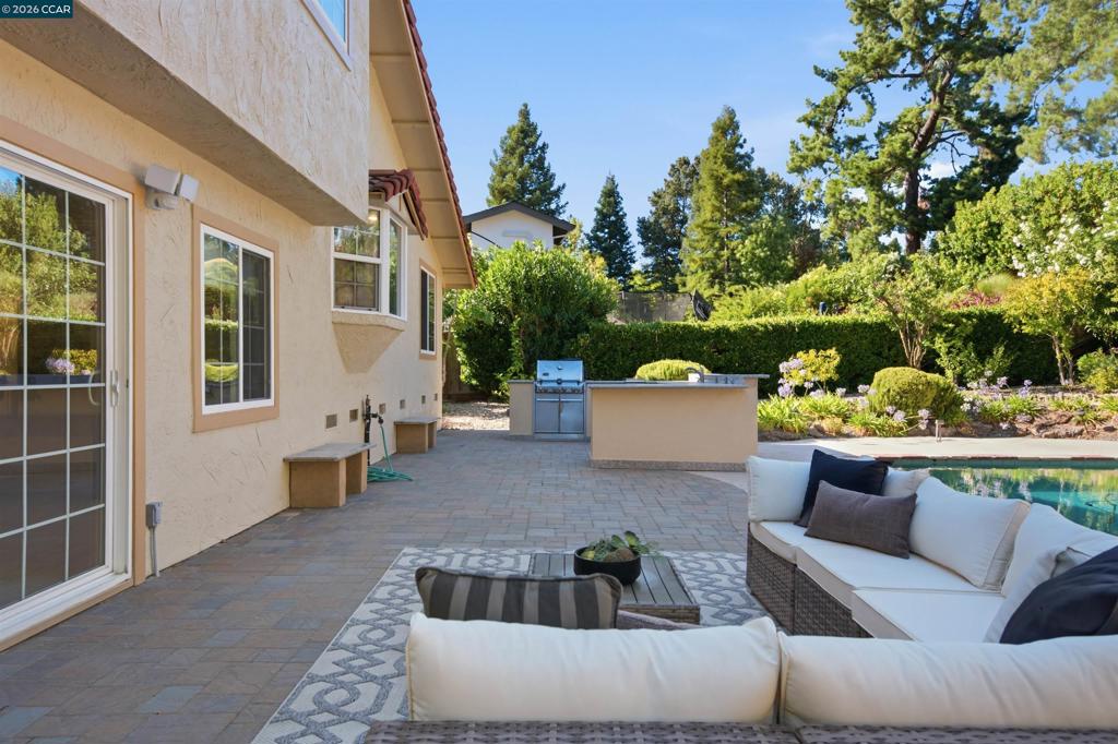 385 Century Circle Property Photo 39