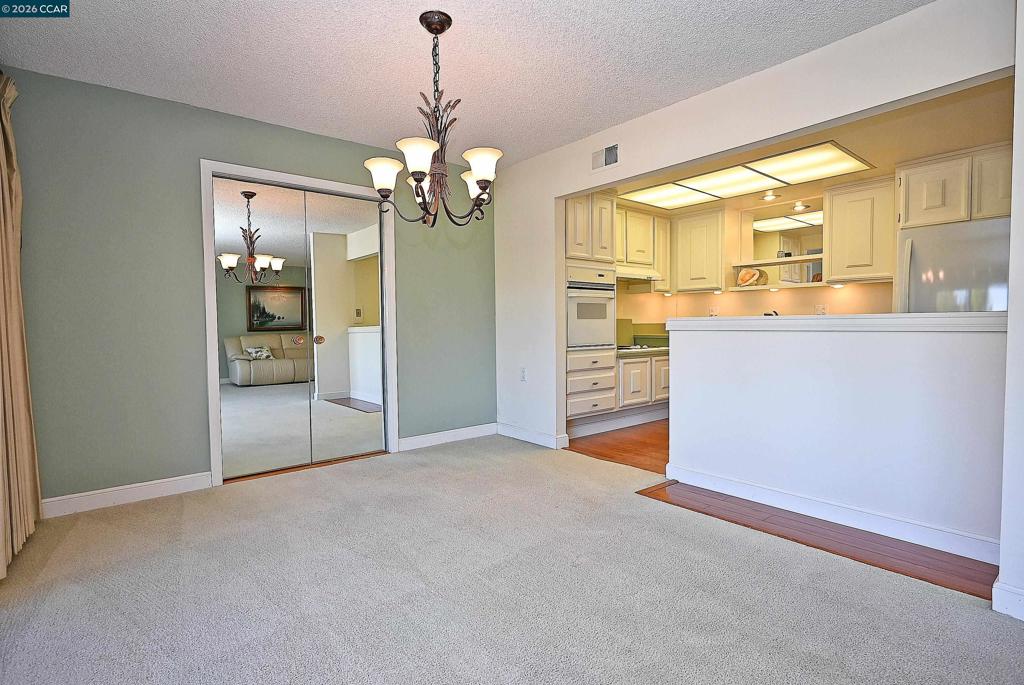 1361 Singingwood Ct 7 Property Photo 17
