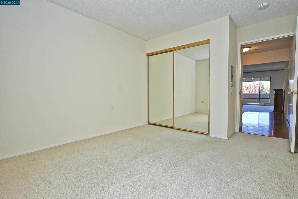 1361 Singingwood Ct 7 Property Photo 22