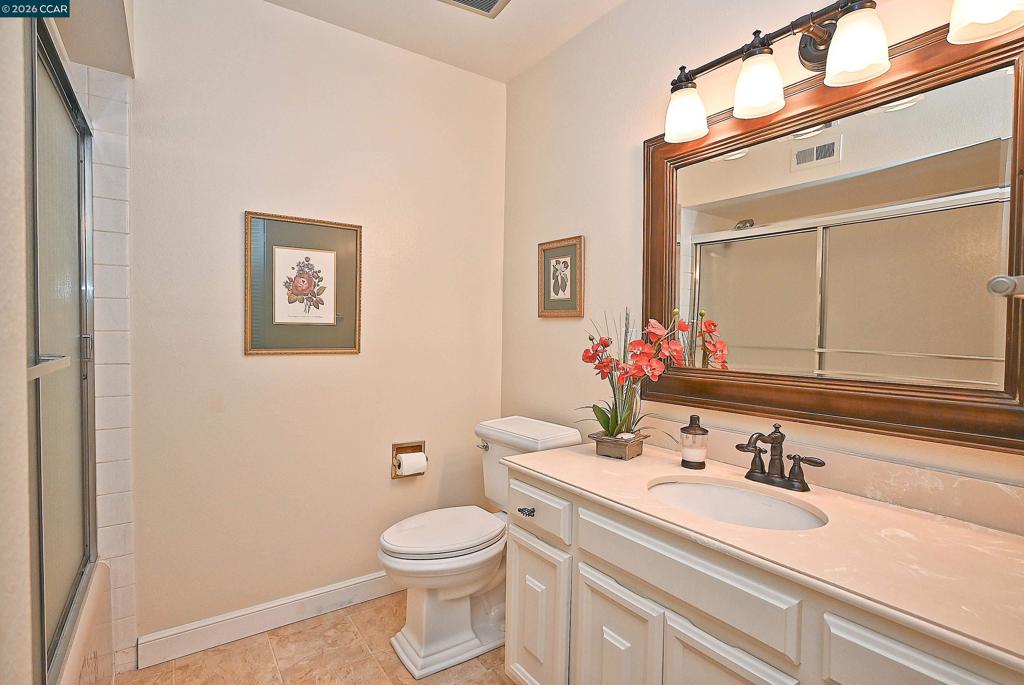 1361 Singingwood Ct 7 Property Photo 23