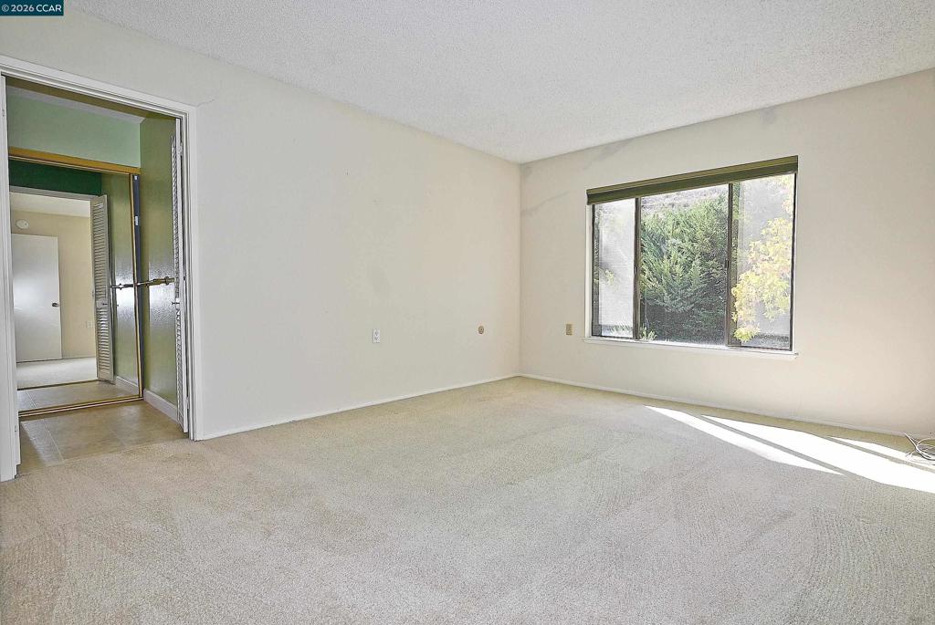 1361 Singingwood Ct 7 Property Photo 27
